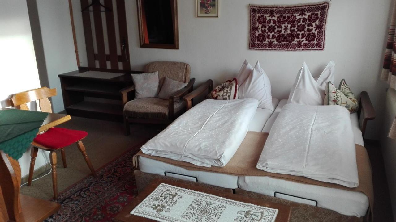 Pension Brunner Бад Кляйнкирххайм Экстерьер фото