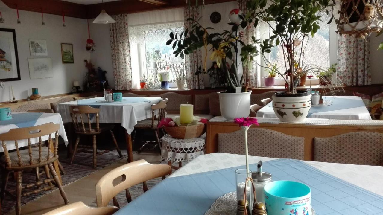 Pension Brunner Бад Кляйнкирххайм Экстерьер фото